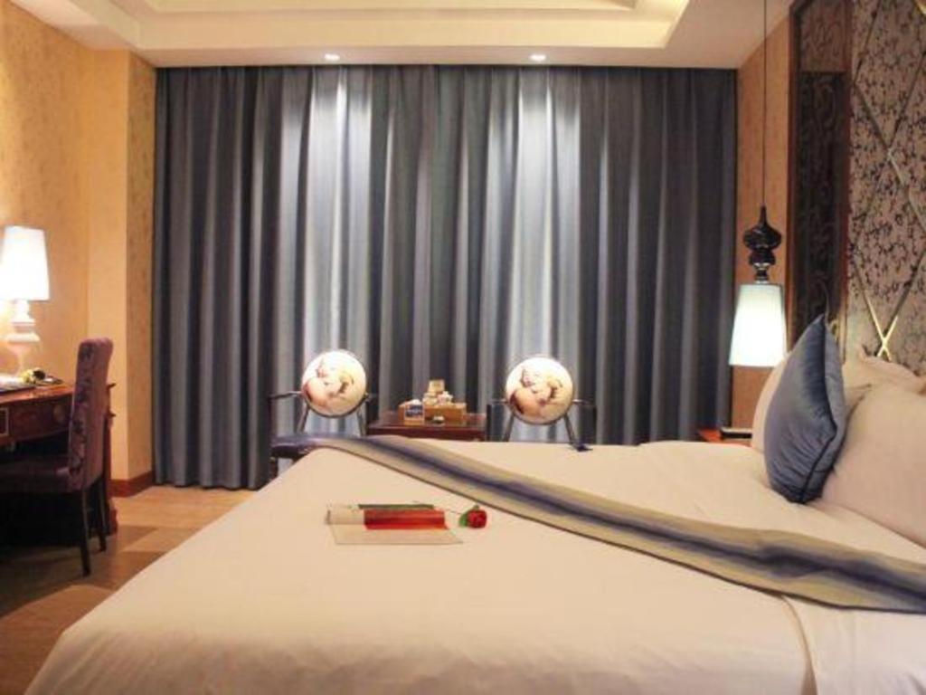Shenzhen Kai Long International Hotel Екстер'єр фото
