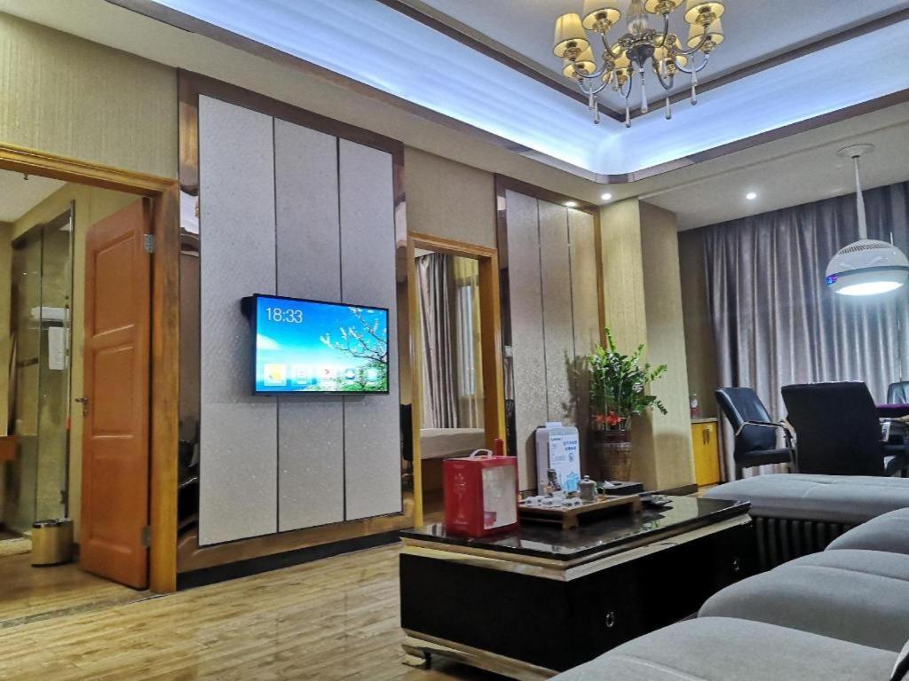 Shenzhen Kai Long International Hotel Екстер'єр фото
